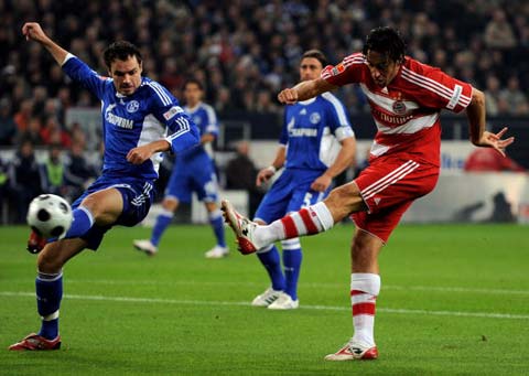 每体：预计拉菲尼亚周二就能随全队合练；霍安下场有可能首发（每体：拉菲尼亚有望周二随队合练，霍安下轮或首发）