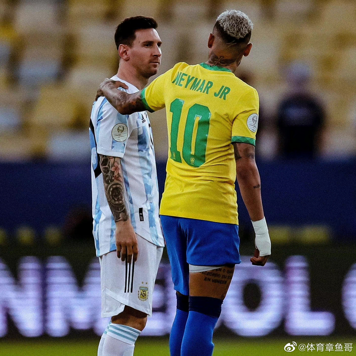 C罗亚冠二级首秀数据：登场45分钟送助攻，2次射门全部射偏（C罗亚冠二级首秀表现：出场45分钟送助攻，2次射门均偏出）