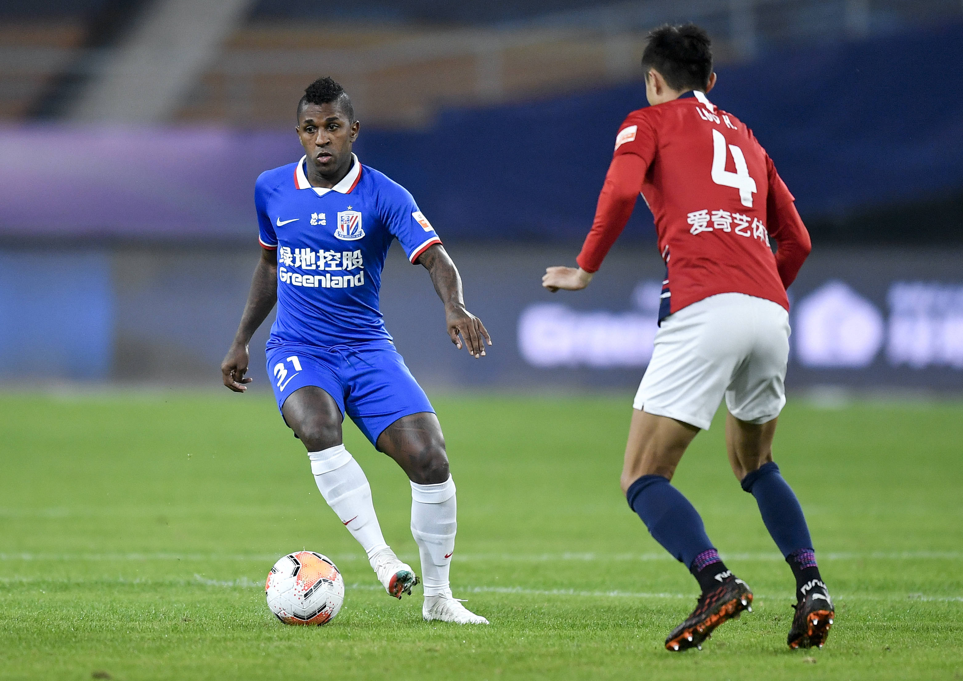 相差7.2公里，曼城全队跑动119公里，皇马跑动111.8公里（曼城全队跑动119公里领先皇马111.8公里，差距7.2公里）