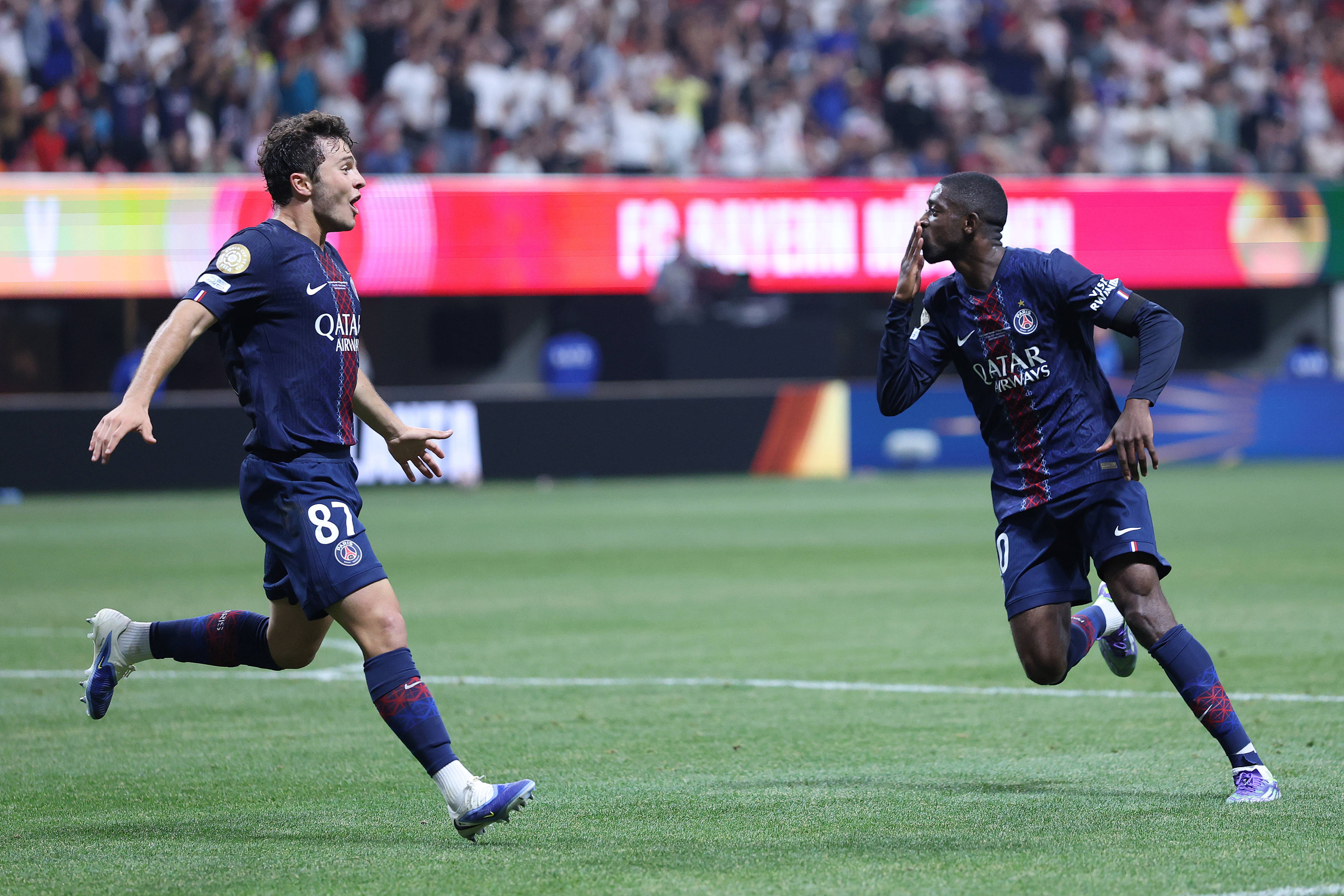 加布里埃尔：不知道明年是否留队，但我愿意留在海港（加布里埃尔：明年去留未定，但我希望继续效力海港）