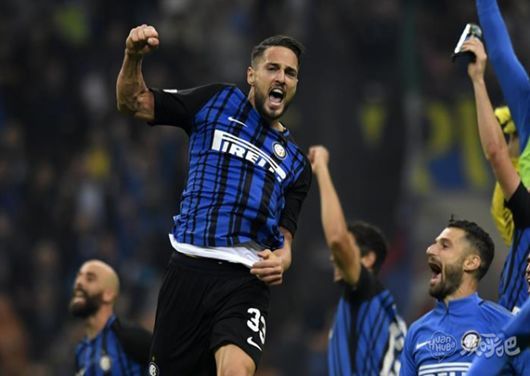 官方：浦项铁人与36岁老将中场奇诚庸续约一年（浦项铁人官宣：36岁中场老将奇诚庸续约一年）