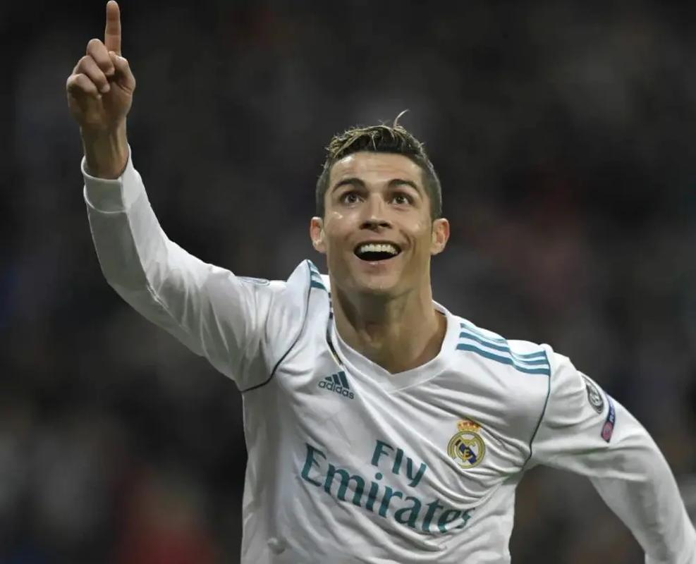 拉波尔塔：梅西回归不确定，但致敬计划已在路上